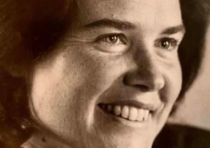 Barbara L. Green headshot
