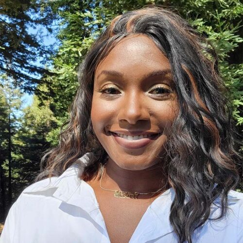 Compass Charter Schools Director of Online Learning, Janae Smith, Receives the 2022 Equity Leadership Award from Sacramento State - Compass Charter Schools